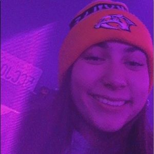 Meet your Posher, Makena